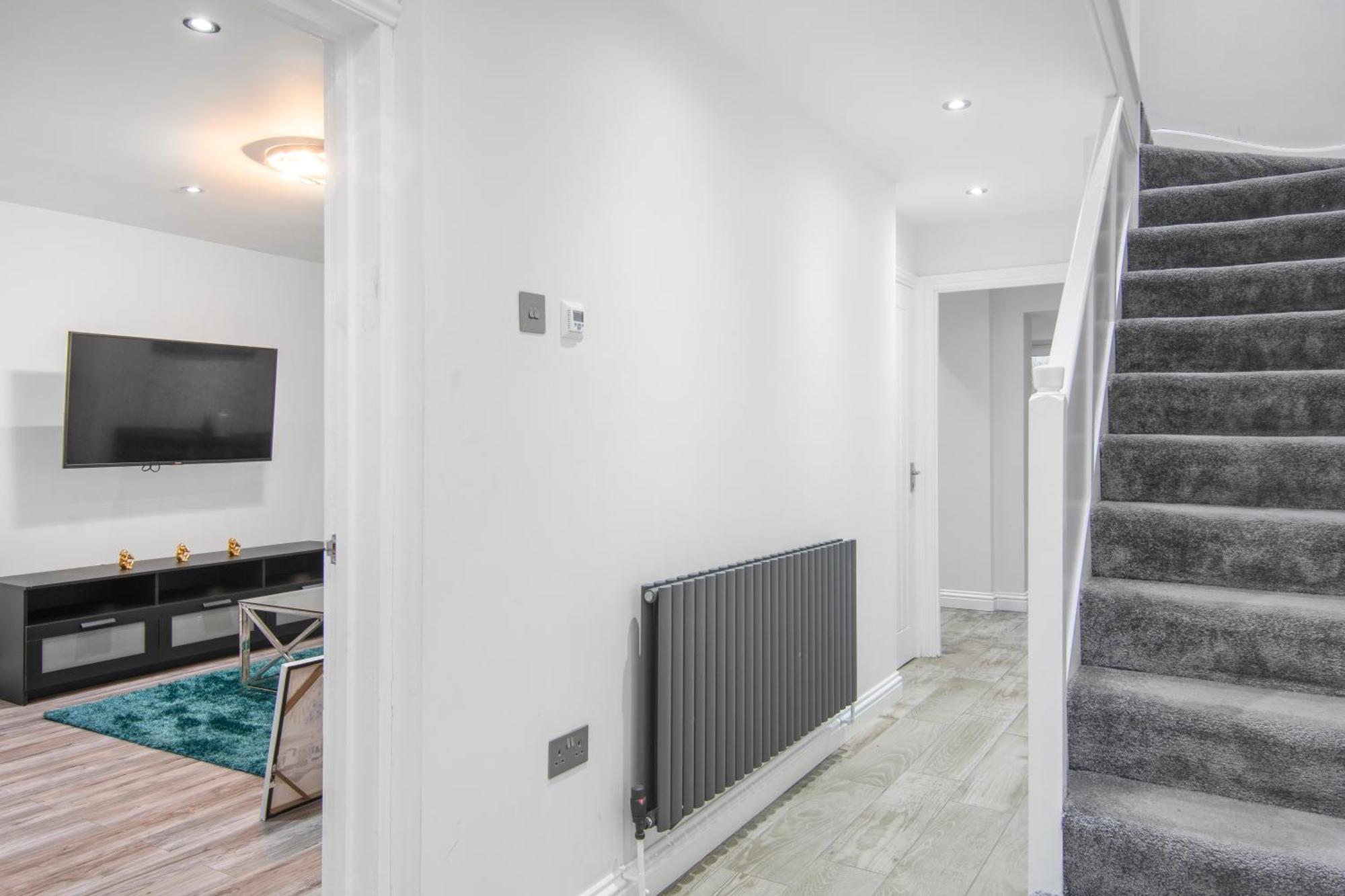 גרייבסנד Onsitestays - Spacious 3 Bed House With Garden, Wifi & 4 Plus Parking מראה חיצוני תמונה